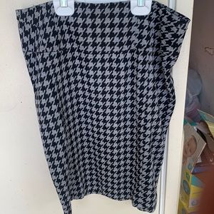 Black and gray skirt